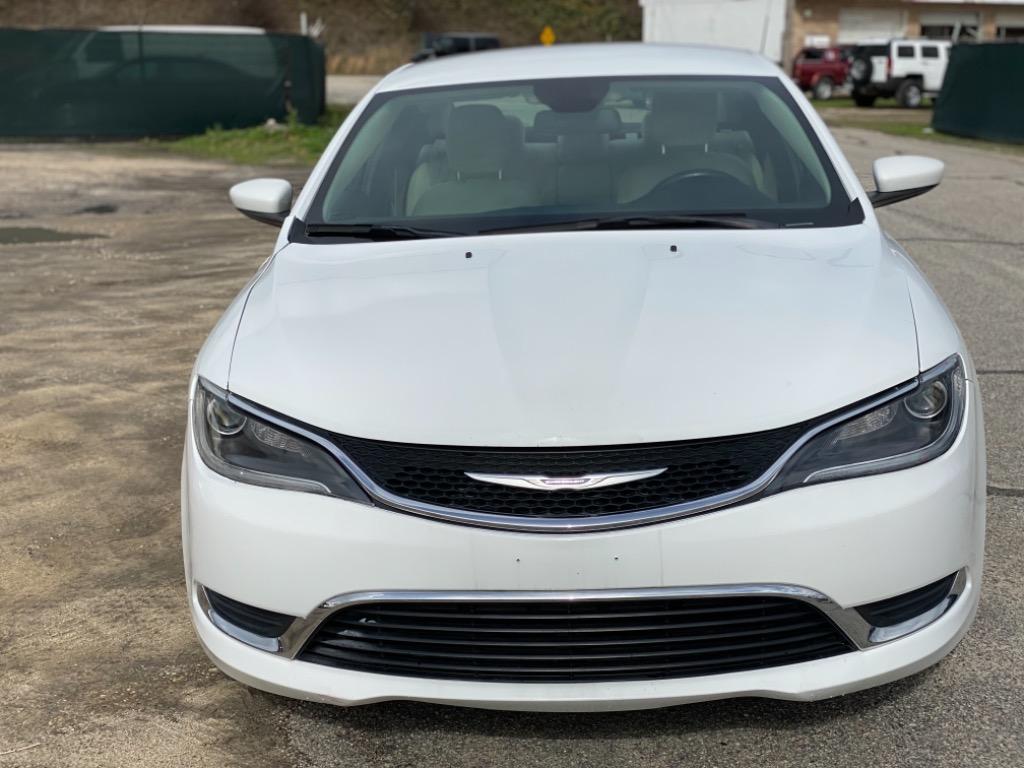 2015 Chrysler 200