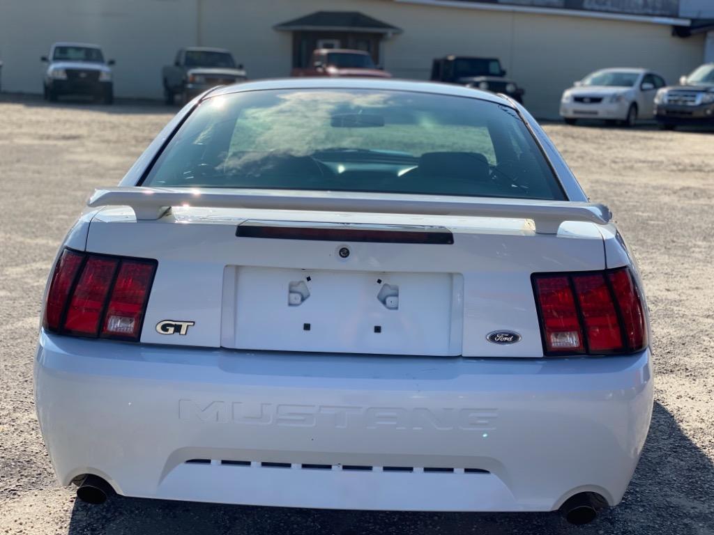 2001 Ford Mustang