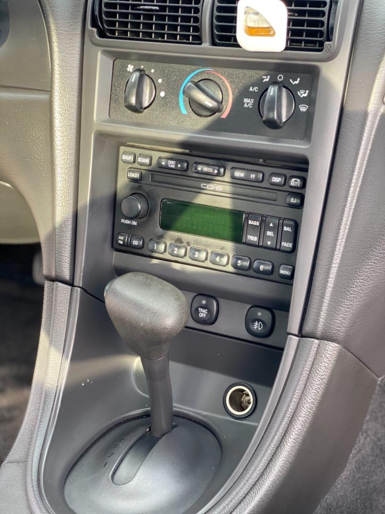 2001 Ford Mustang