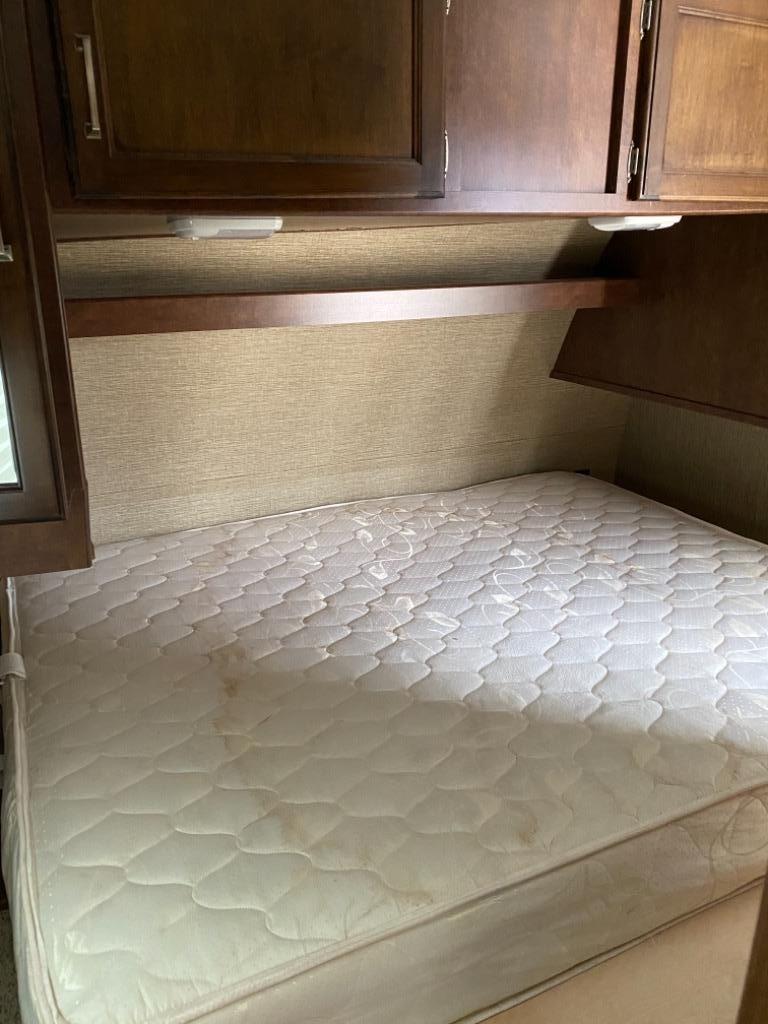 2017 Keystone Keystone - $15,500