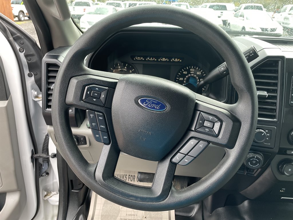 2016 Ford F150 XL photo