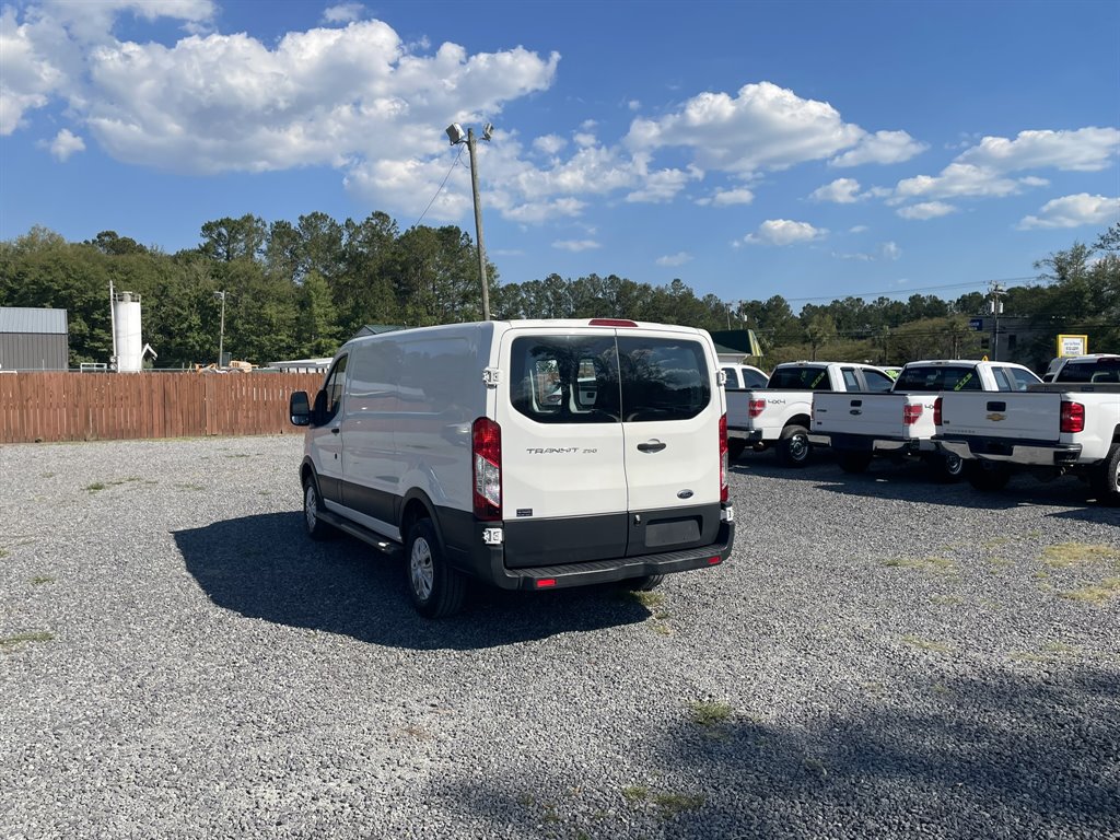 2016 Ford Transit - $17,995