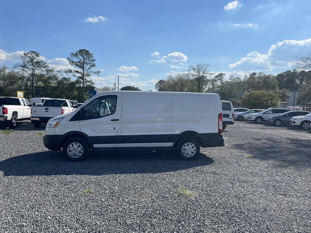 2016 Ford Transit - $17,995