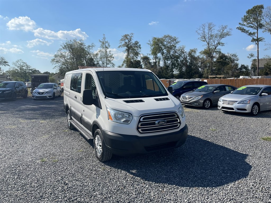 2016 Ford Transit - $17,995