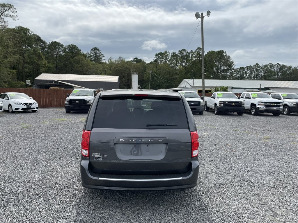 2016 Dodge Grand Caravan SE photo