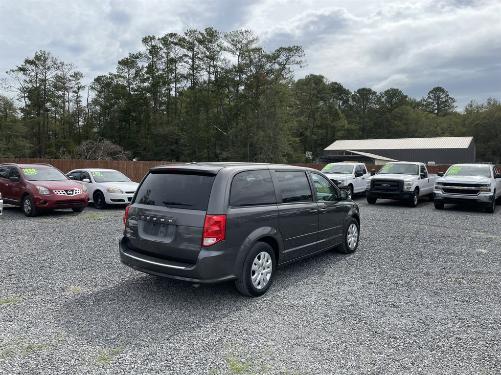 2016 Dodge Grand Caravan SE photo