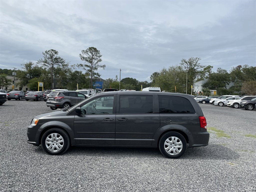 2016 Dodge Grand Caravan SE photo