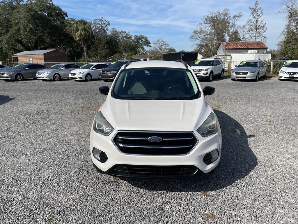 2017 Ford Escape SE photo