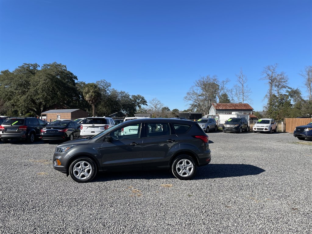 2019 Ford Escape - $13,995
