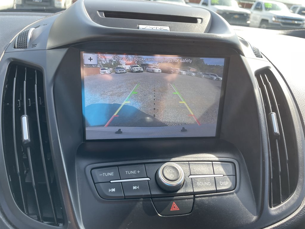 2017 Ford Escape SE photo