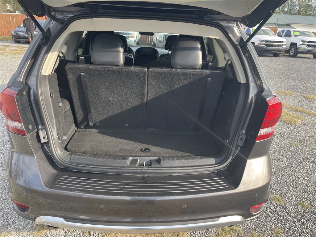 2018 Dodge Journey Crossroad photo