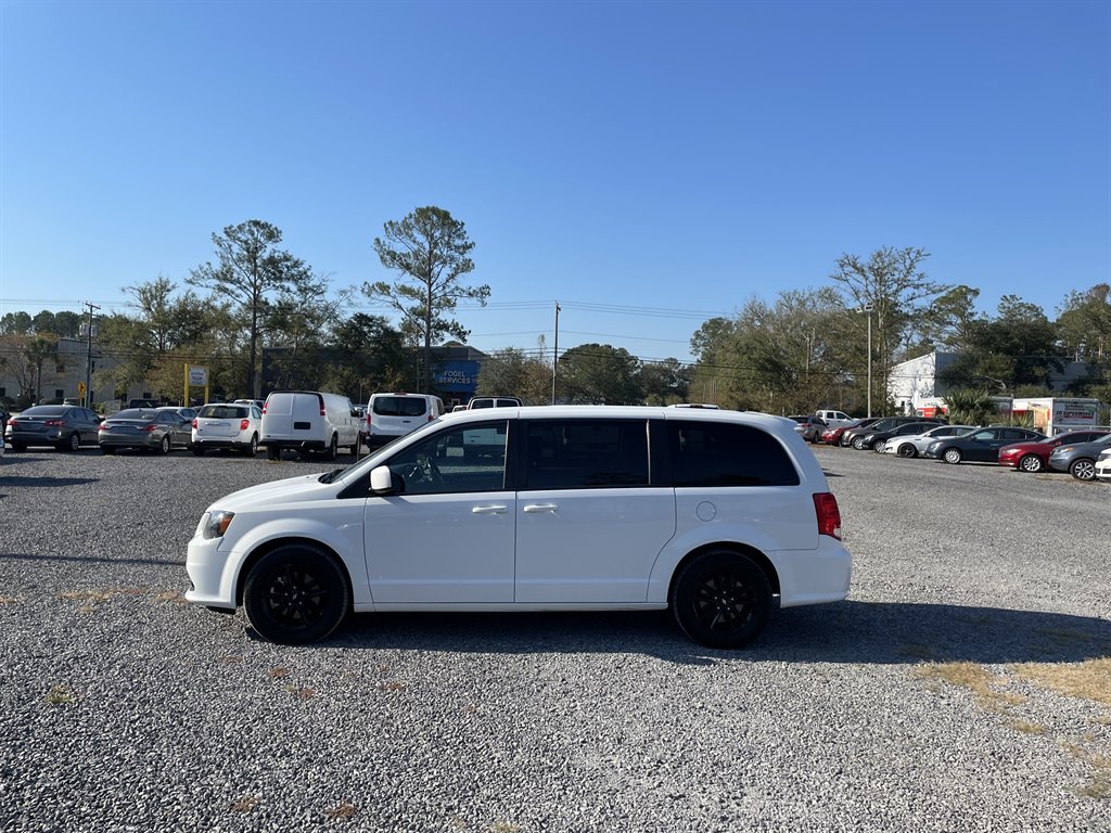 2020 Dodge Grand Caravan SXT photo