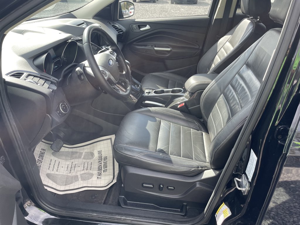 2016 Ford Escape Titanium photo