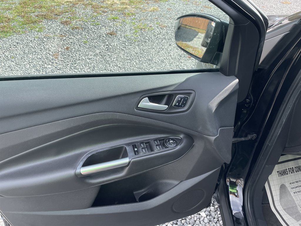 2016 Ford Escape Titanium photo