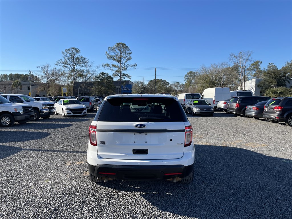 2015 Ford Explorer photo