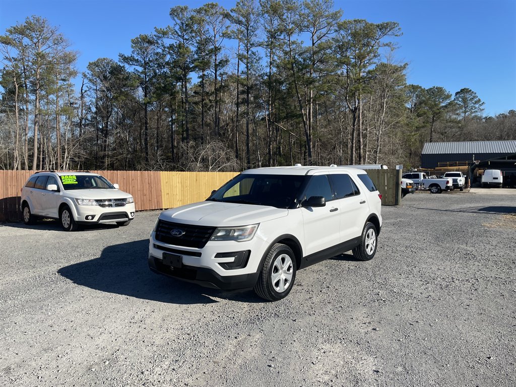 2016 Ford Explorer photo