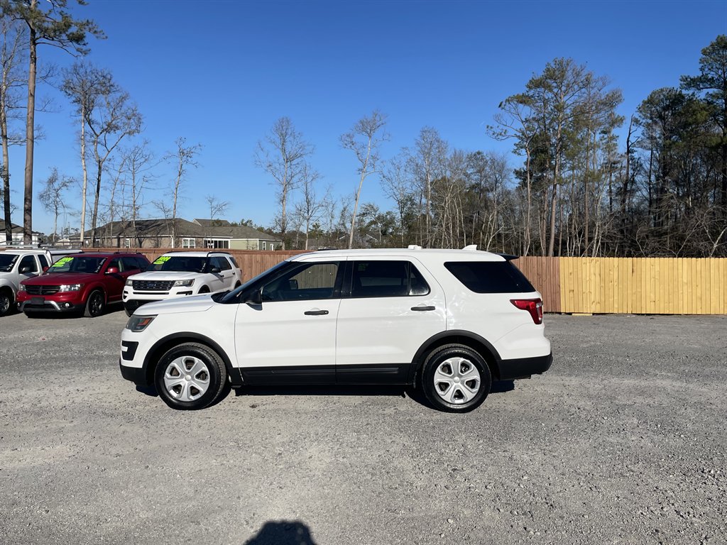 2016 Ford Explorer photo