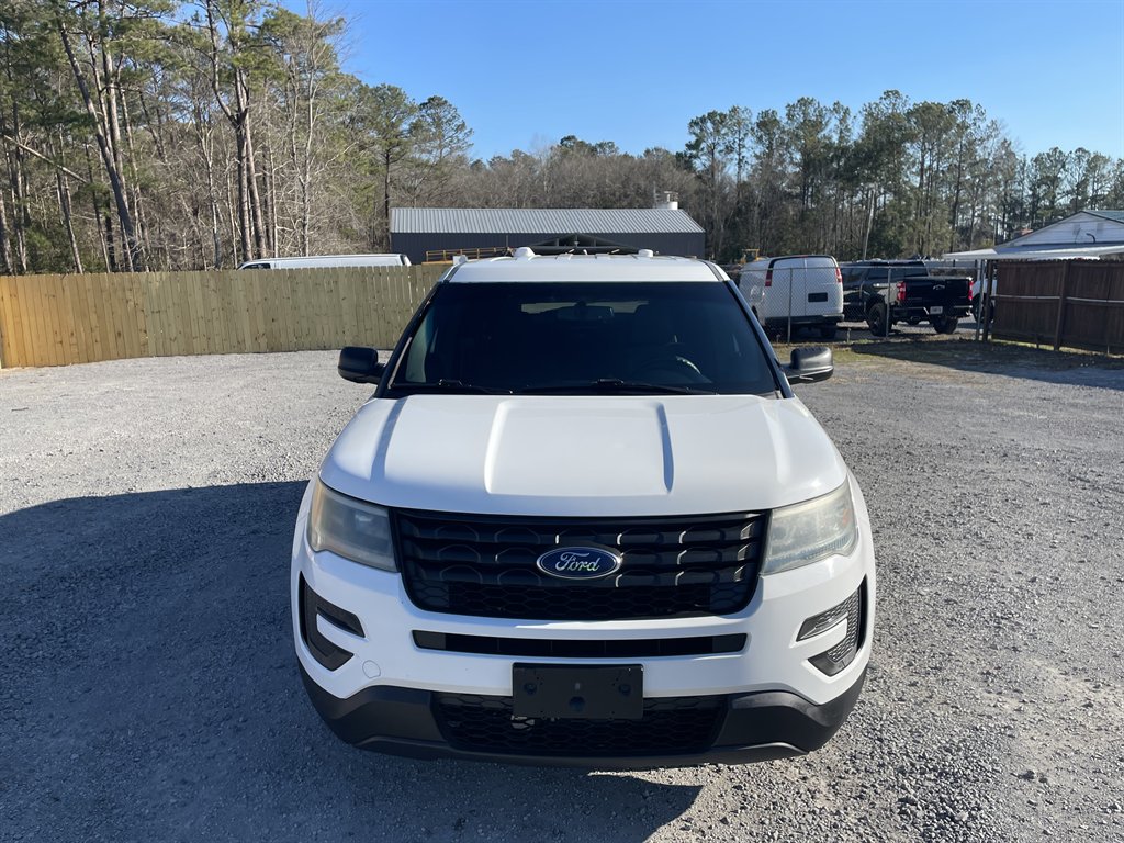 2016 Ford Explorer photo