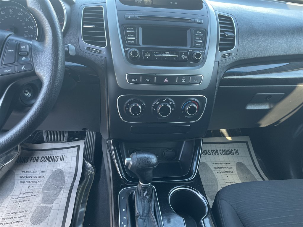 2014 Kia Sorento LX photo
