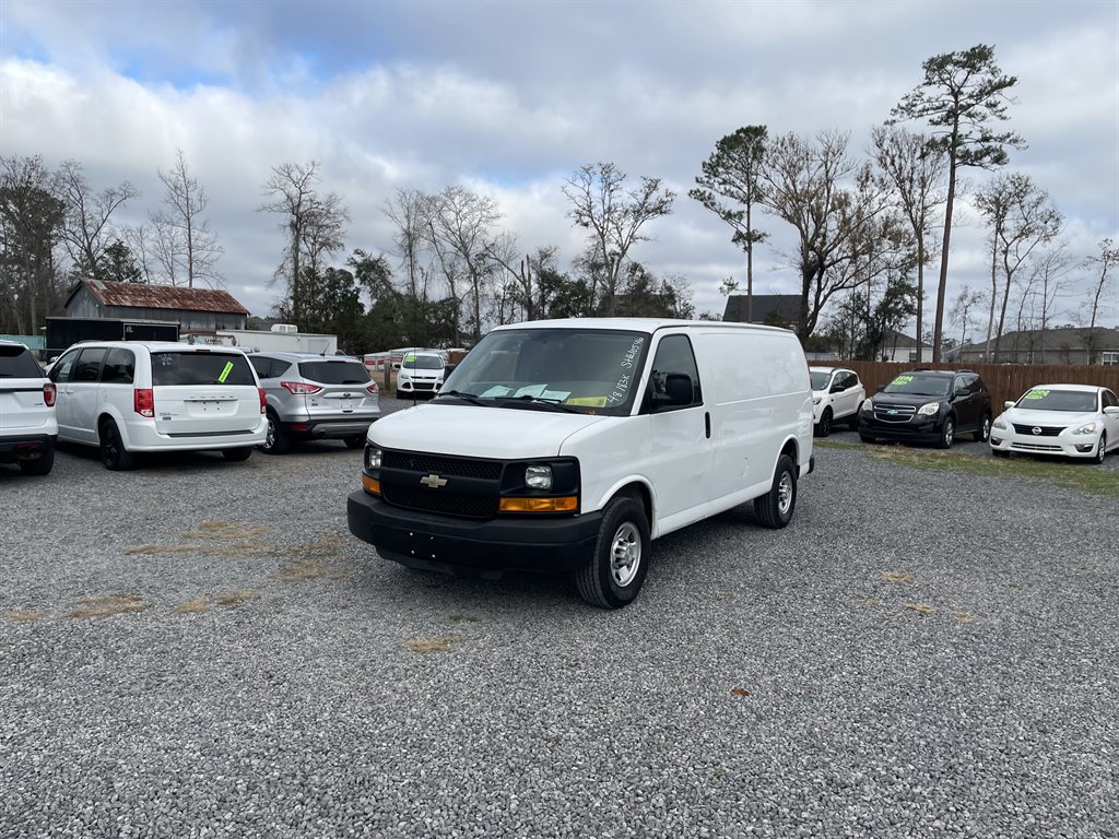 2016 Chevrolet G2500 Vans Express photo