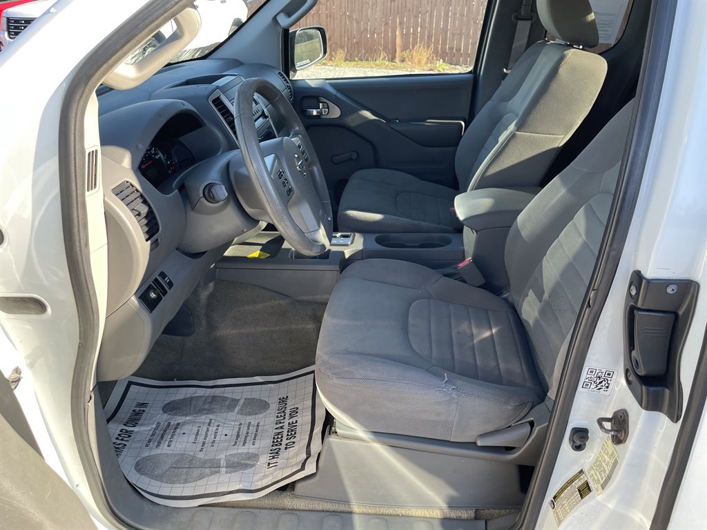 2016 Nissan Frontier S photo