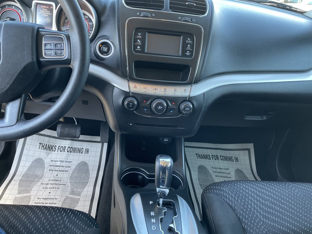 2019 Dodge Journey SE photo