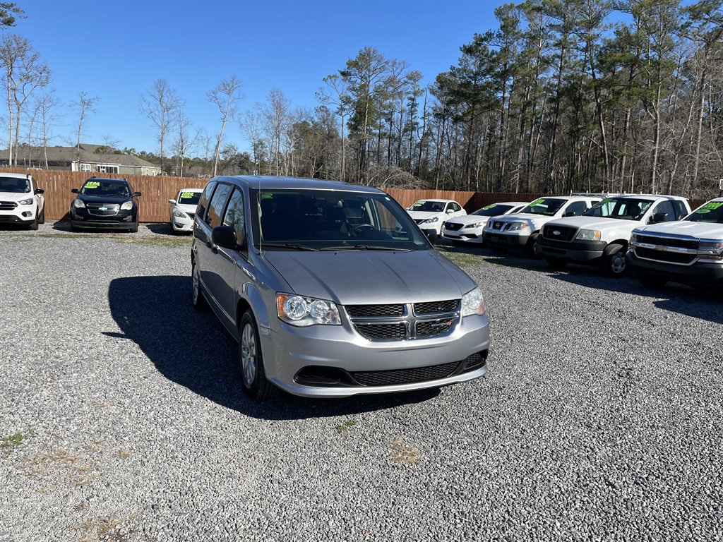 2019 Dodge Grand Caravan SE photo