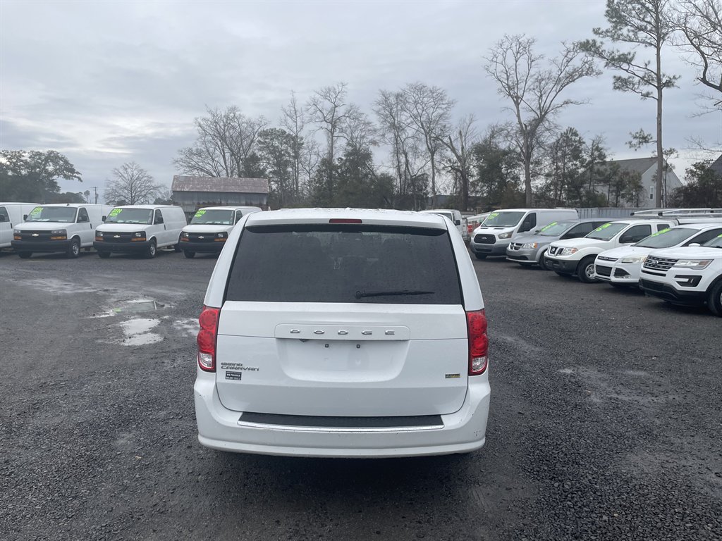 2019 Dodge Grand Caravan SE photo