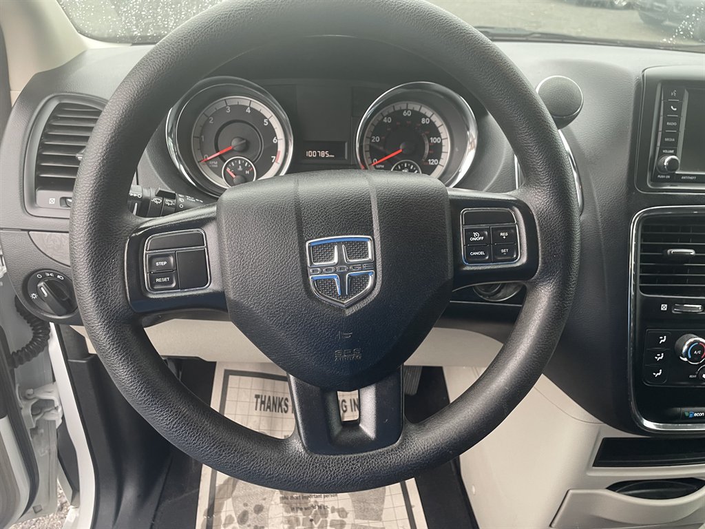 2019 Dodge Grand Caravan SE photo
