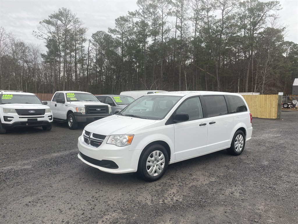 2019 Dodge Grand Caravan SE photo