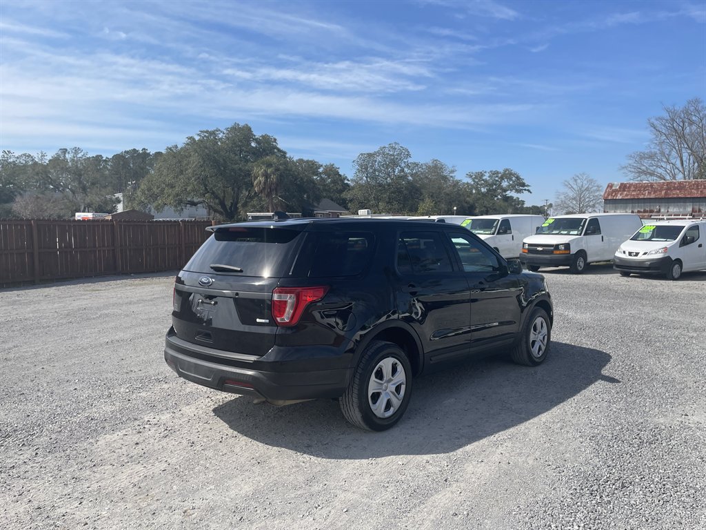 2019 Ford Explorer photo