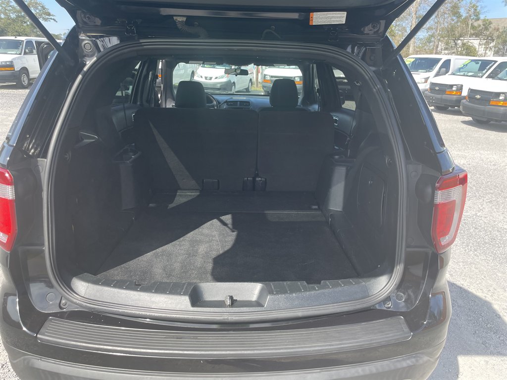 2019 Ford Explorer photo
