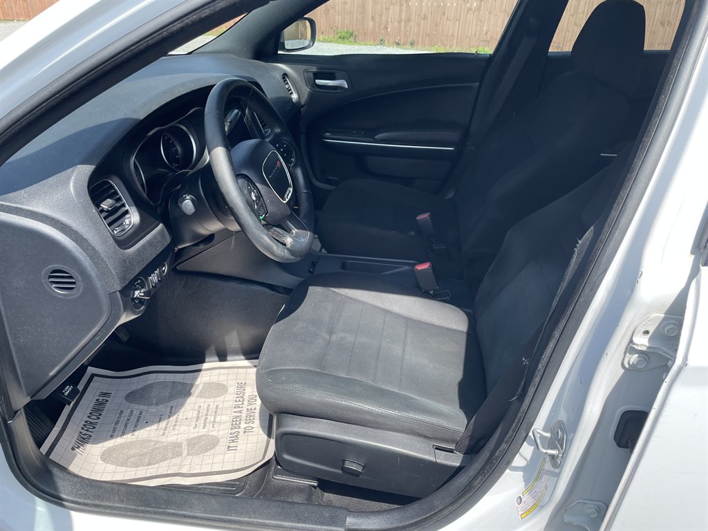 2018 Dodge Charger - $12,995