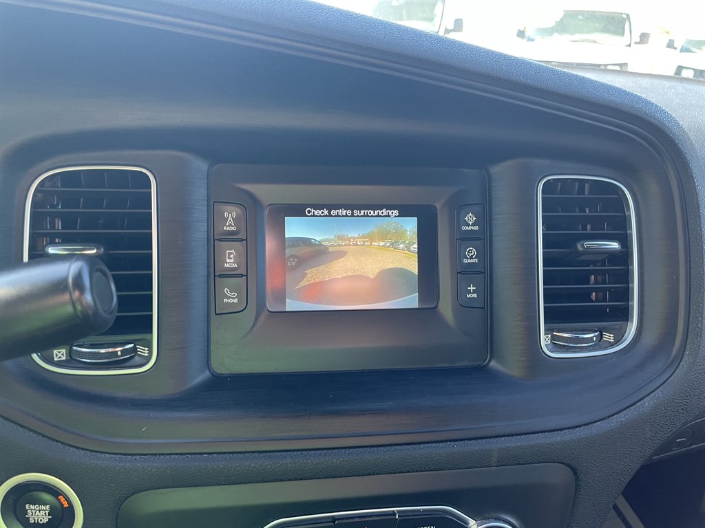 2017 Dodge Charger SE photo