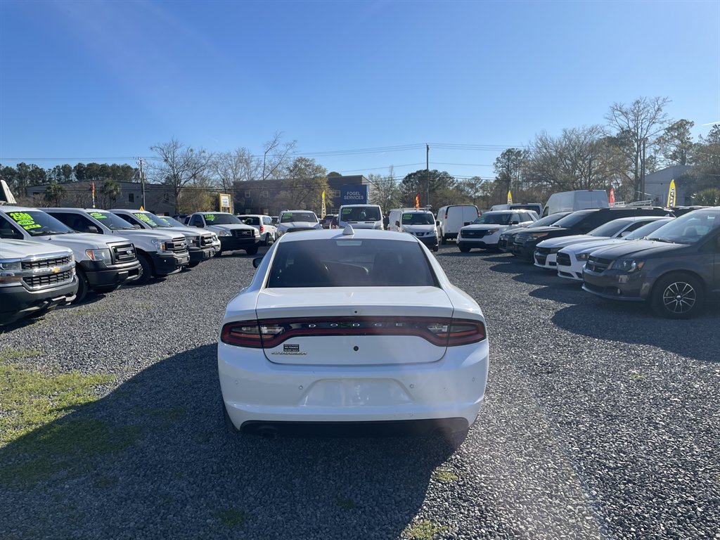 2017 Dodge Charger SE photo