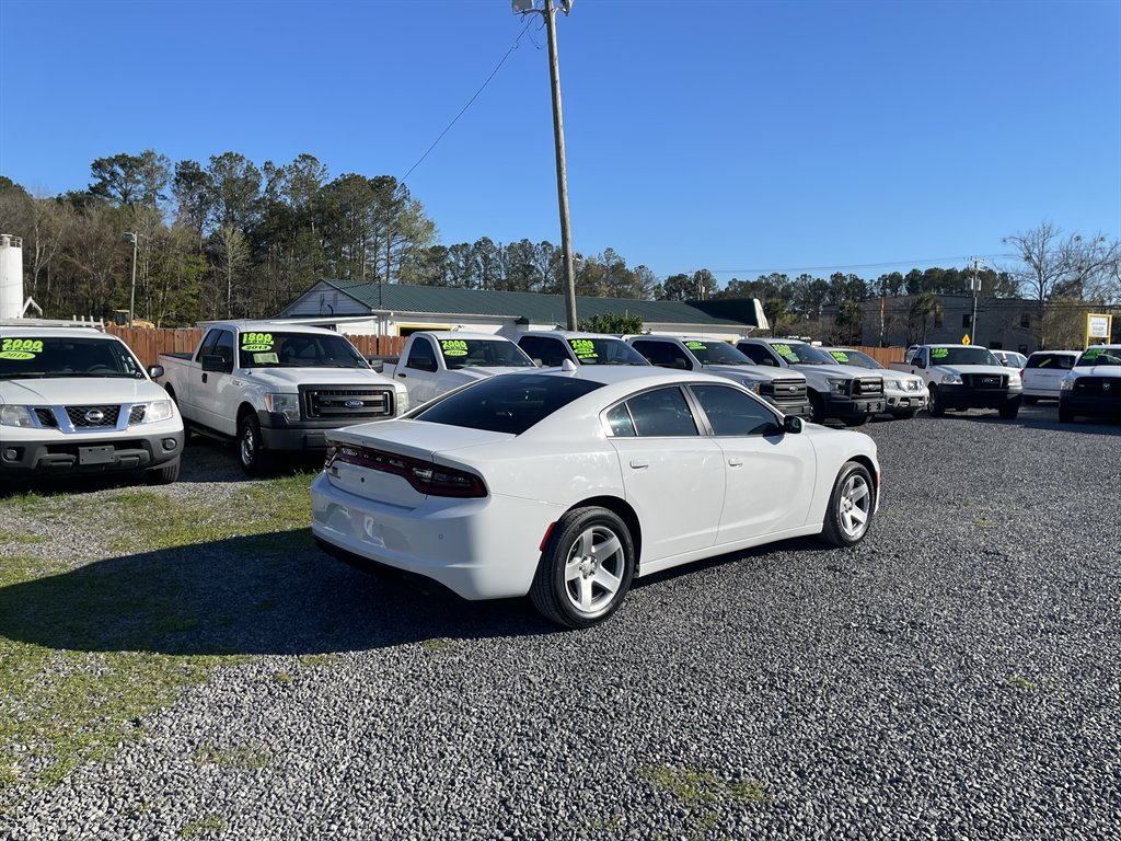 2017 Dodge Charger SE photo