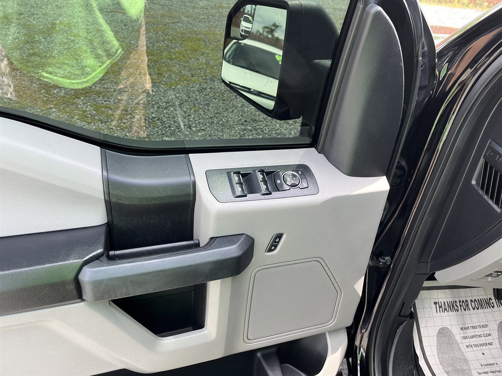 2017 Ford F150 XL photo