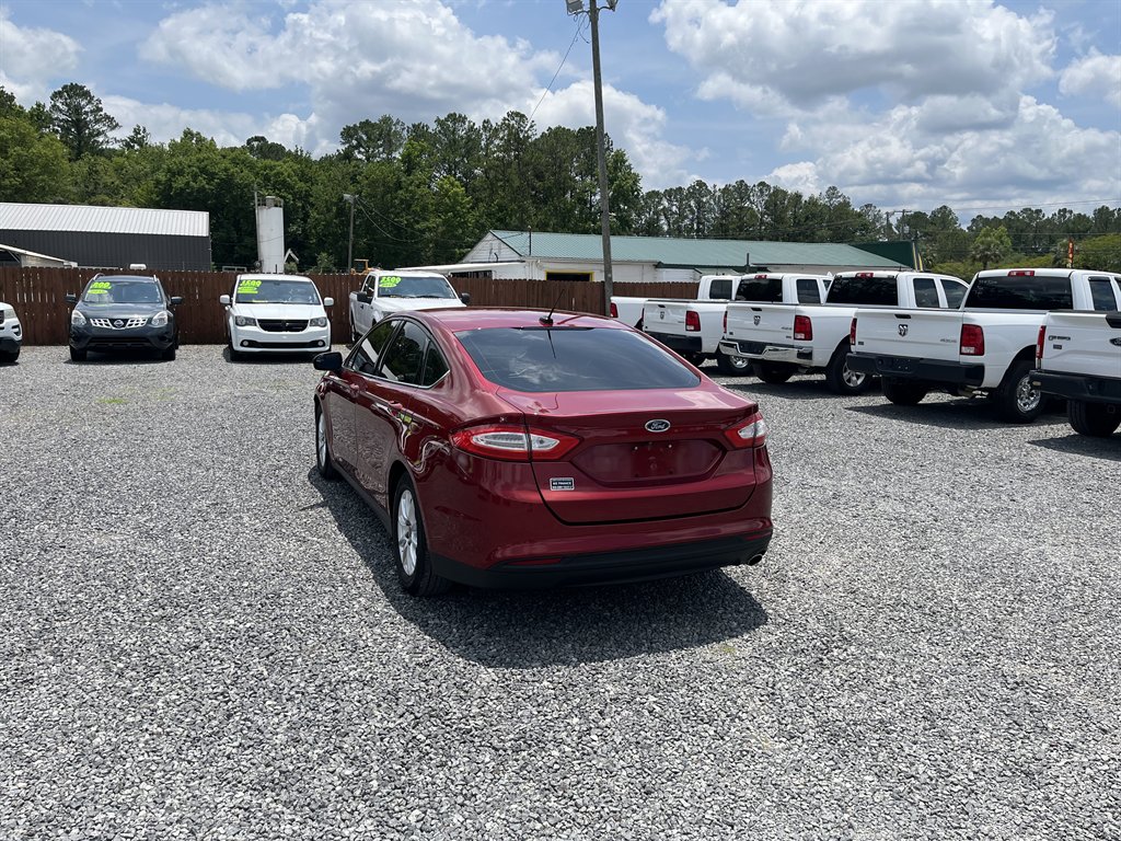 2016 Ford Fusion - $11,995