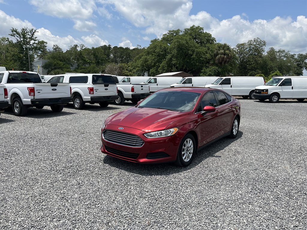 2016 Ford Fusion - $11,995