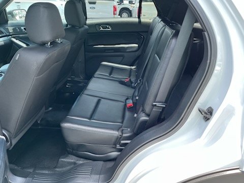 2016 Ford Explorer - $11,995