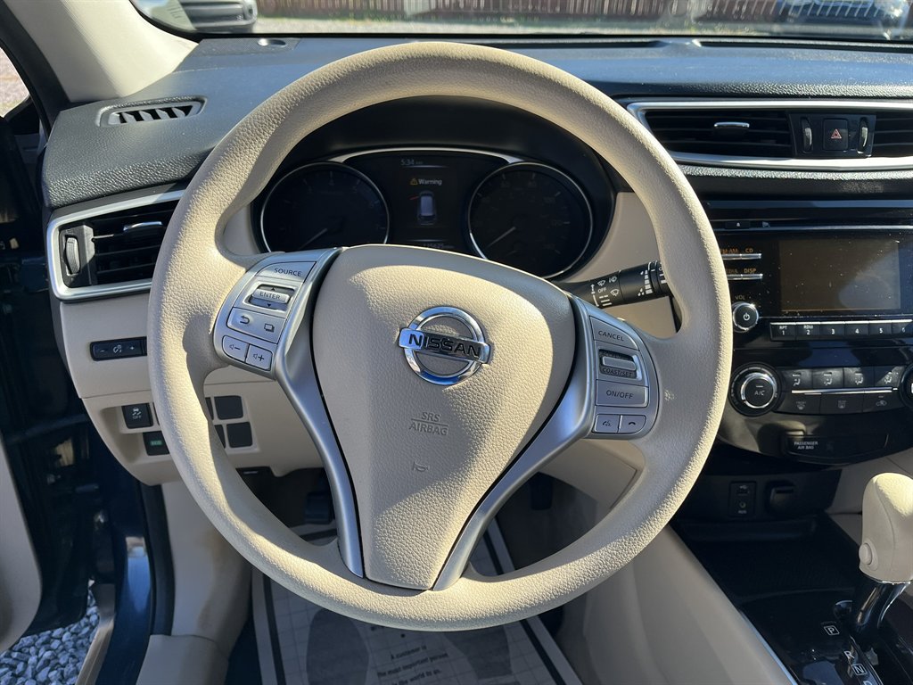 2015 Nissan Rogue - $11,995
