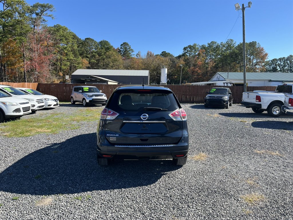 2015 Nissan Rogue - $11,995