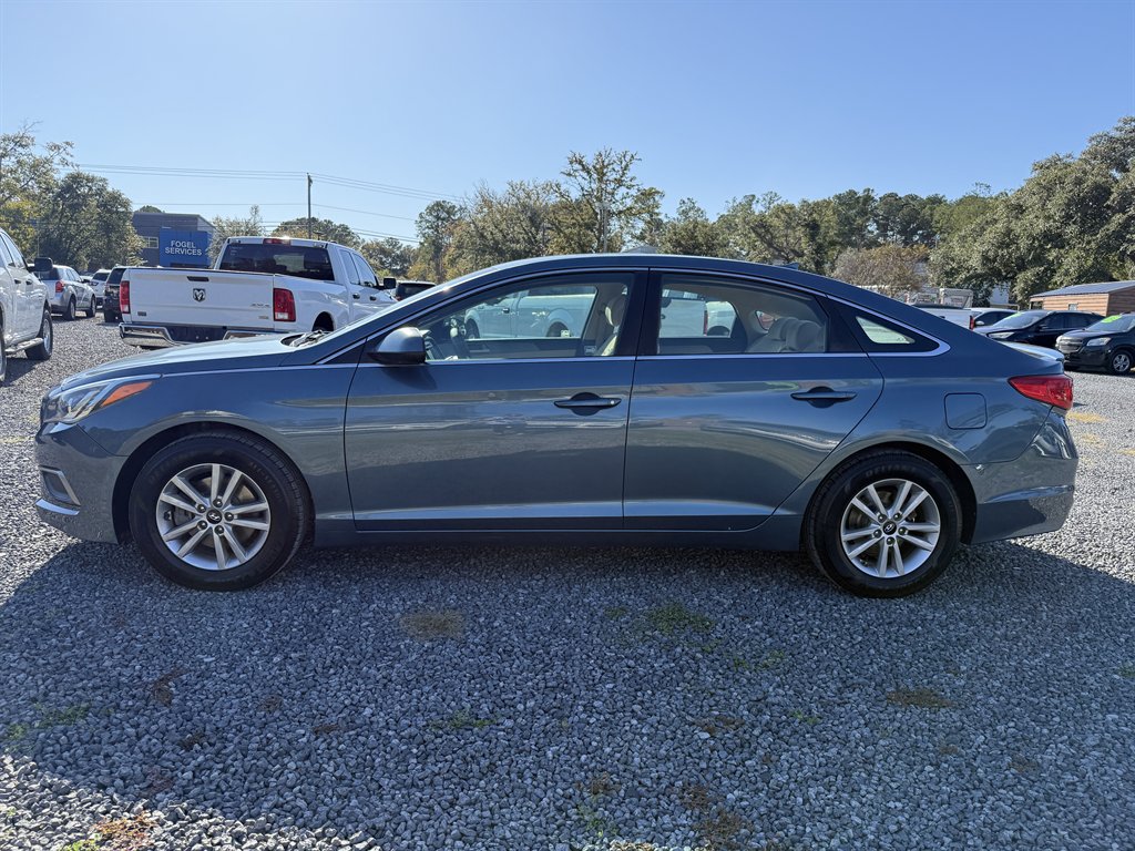 2016 Hyundai Sonata - $11,995