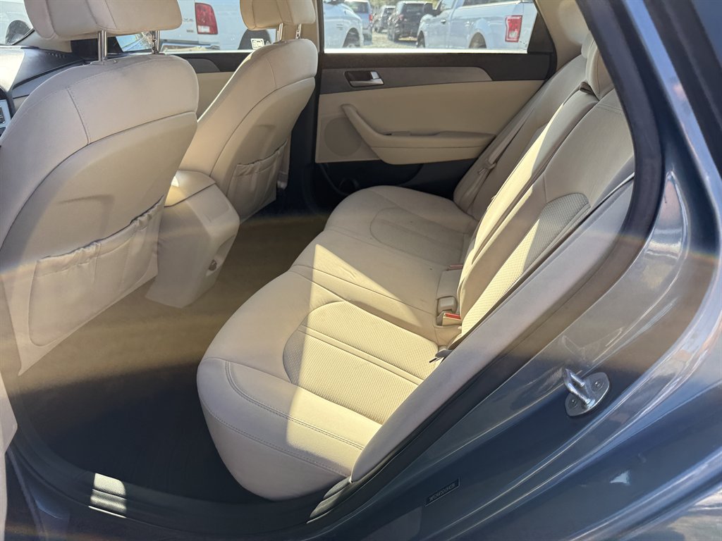 2016 Hyundai Sonata - $11,995