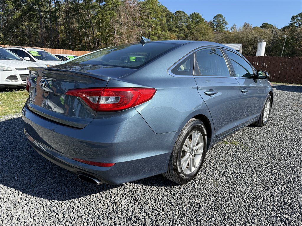 2016 Hyundai Sonata - $11,995