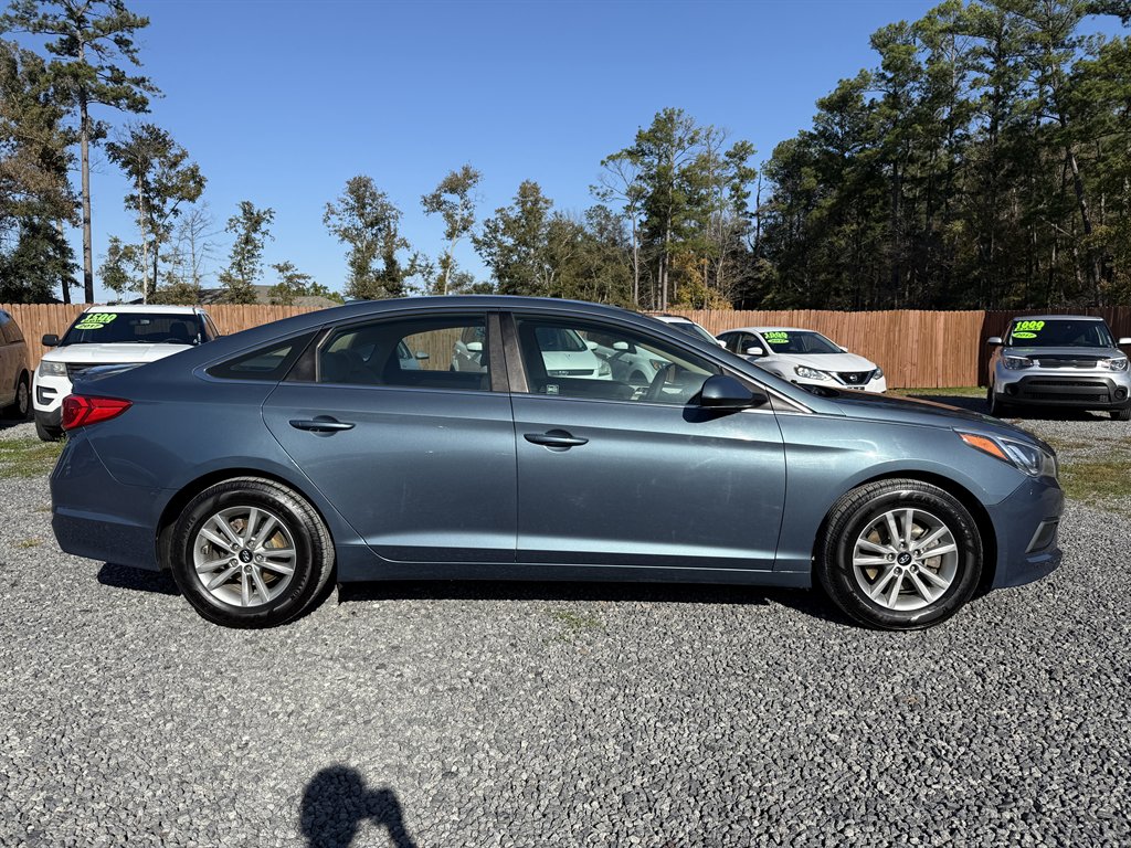 2016 Hyundai Sonata - $11,995