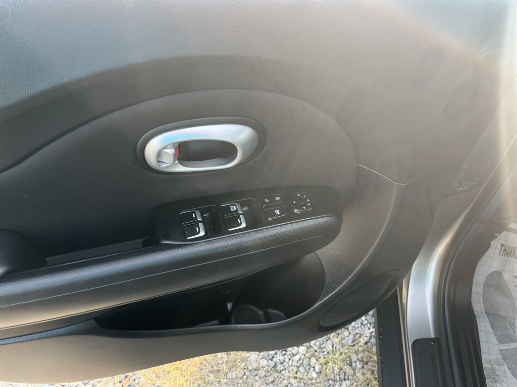2017 Kia Soul - $9,995