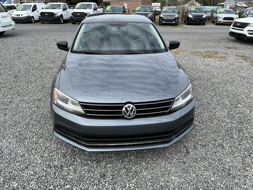 2015 Volkswagen Jetta - $11,995
