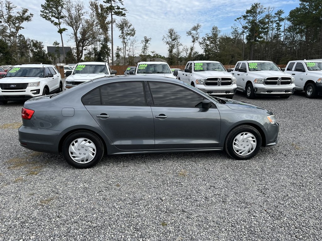 2015 Volkswagen Jetta - $11,995