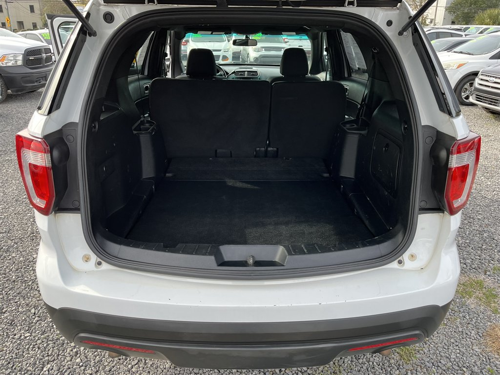 2018 Ford Explorer - $11,995